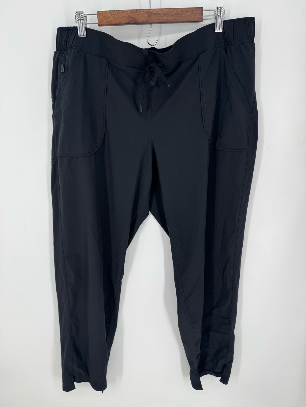 All In Motion Women's Black Lightweight Jogger Neutral Athleisure Plus Size XXL